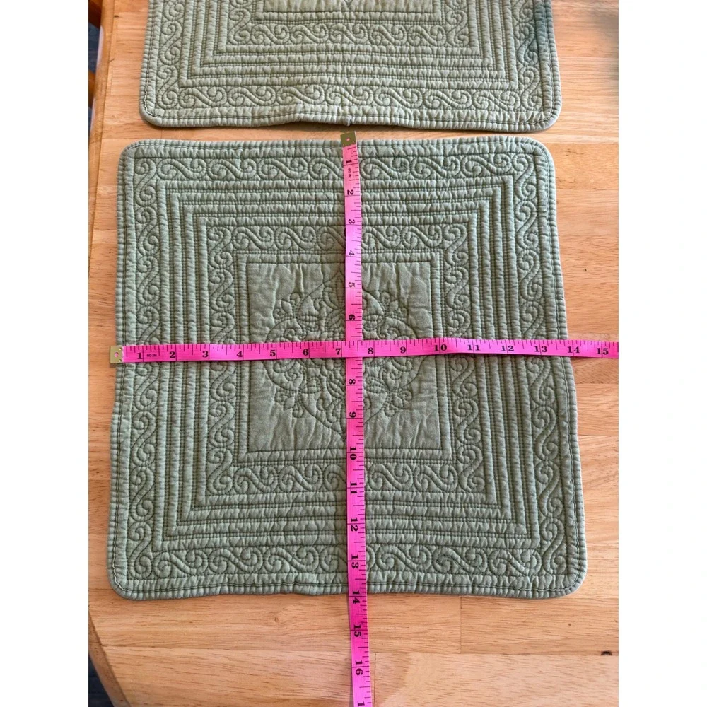 Set of 4 Quilted Sage Green Square Placemats 14